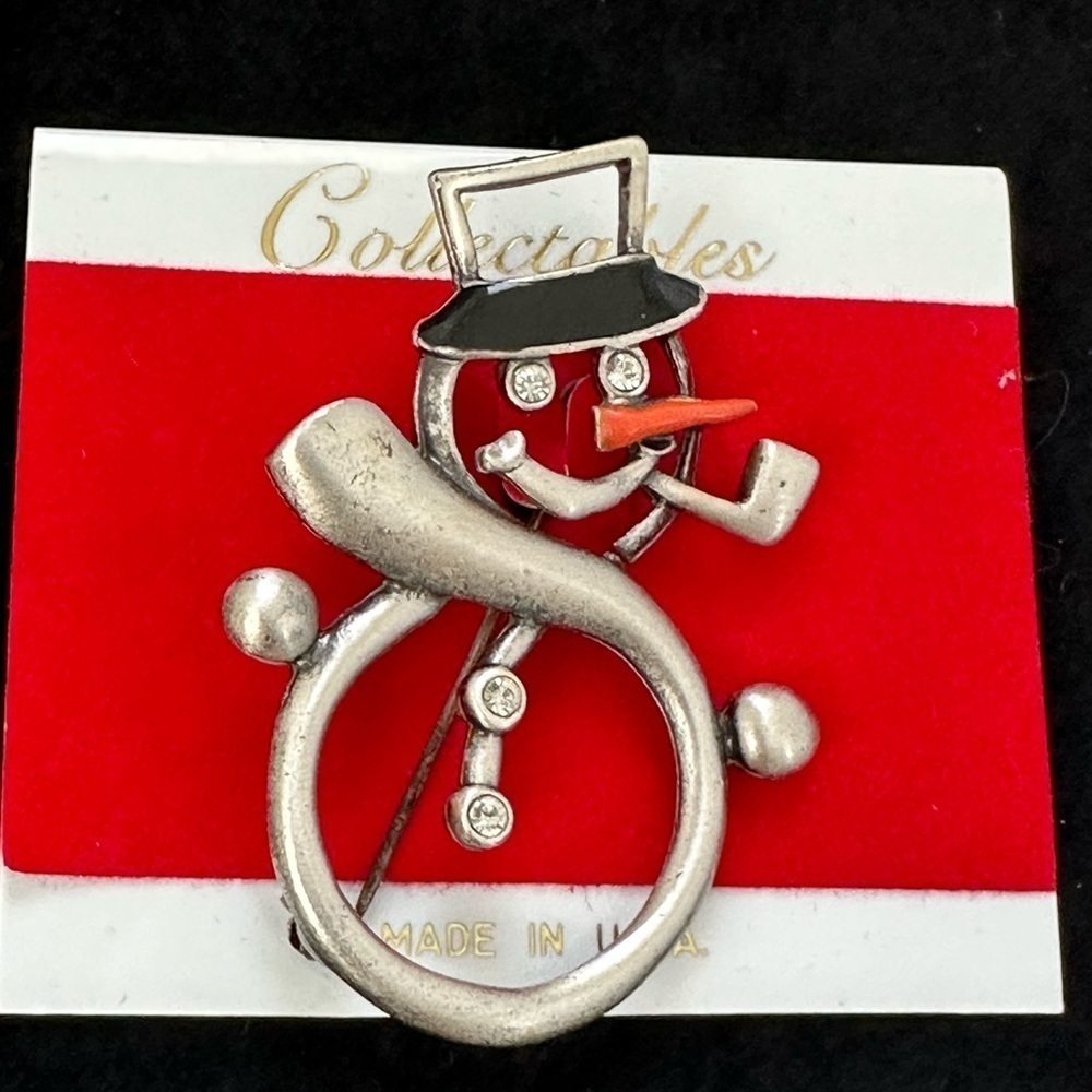Collectables Snowman pin Silver, Black and rhinestone accents. New